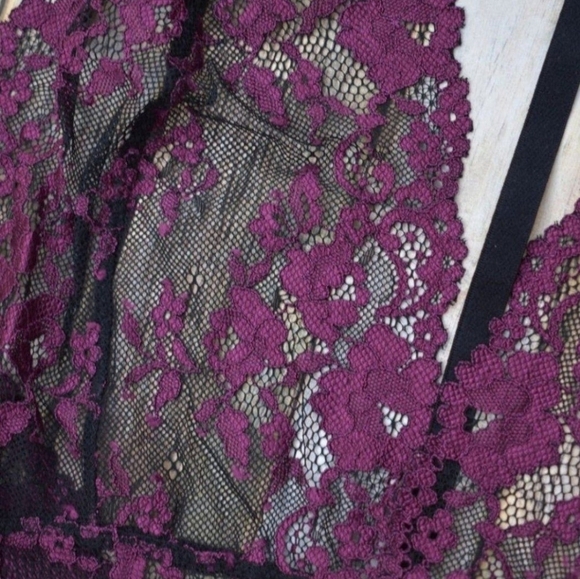 Free People Dark Romantic Small Lace sheer floral Bodysuit Teddy red Fuschia S - Picture 4 of 8